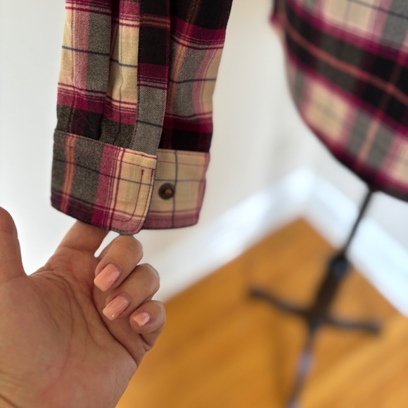 Royal Robbins Women's Plaid Button Down Shirt - Pink and Black - Picture 7 of 10